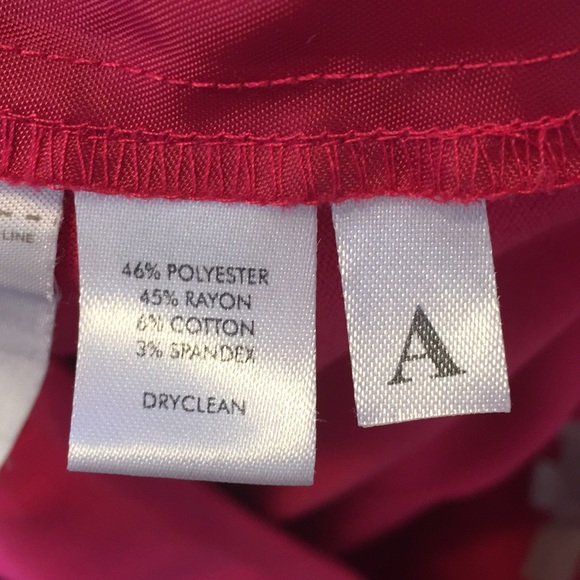 Loft hot pink pencil skirt 4 Petite - Picture 4 of 4